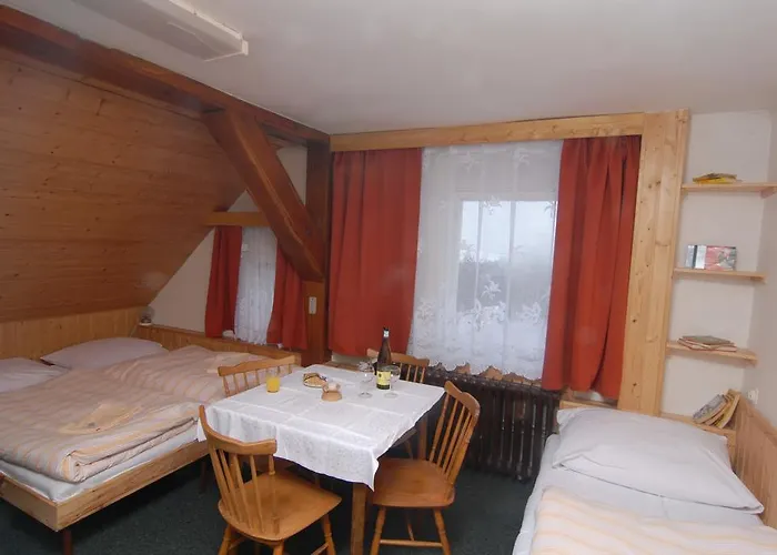 Horsky Arnica מלון